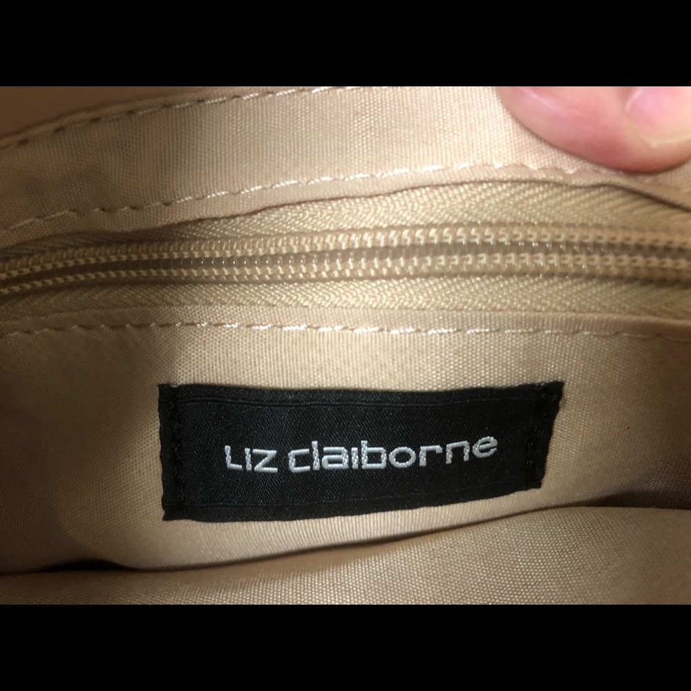 *NWT*LIZ CLAIBORNE CROSSBODY BAG - Picture 5 of 8